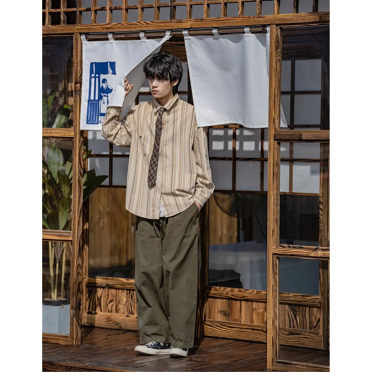Spring and autumn new Japanese Harajuku style retro striped shirts for male and female