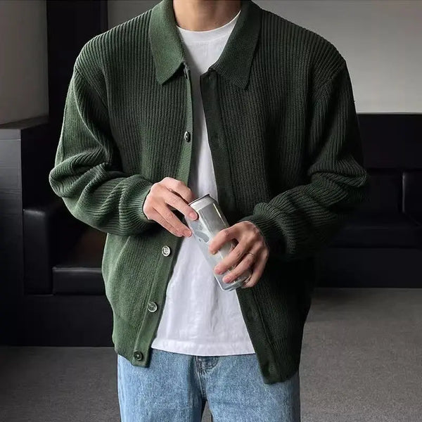 grunge knit sweater with heavyweight fabric, layered urban look for cold weather, street fashion menswear trend for seasonal 