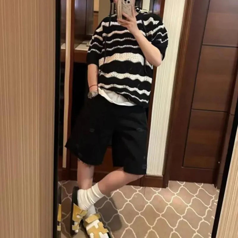 Skatercore Vintage print – Mens Knitted T Shirt Black White Contrast Striped Top Street