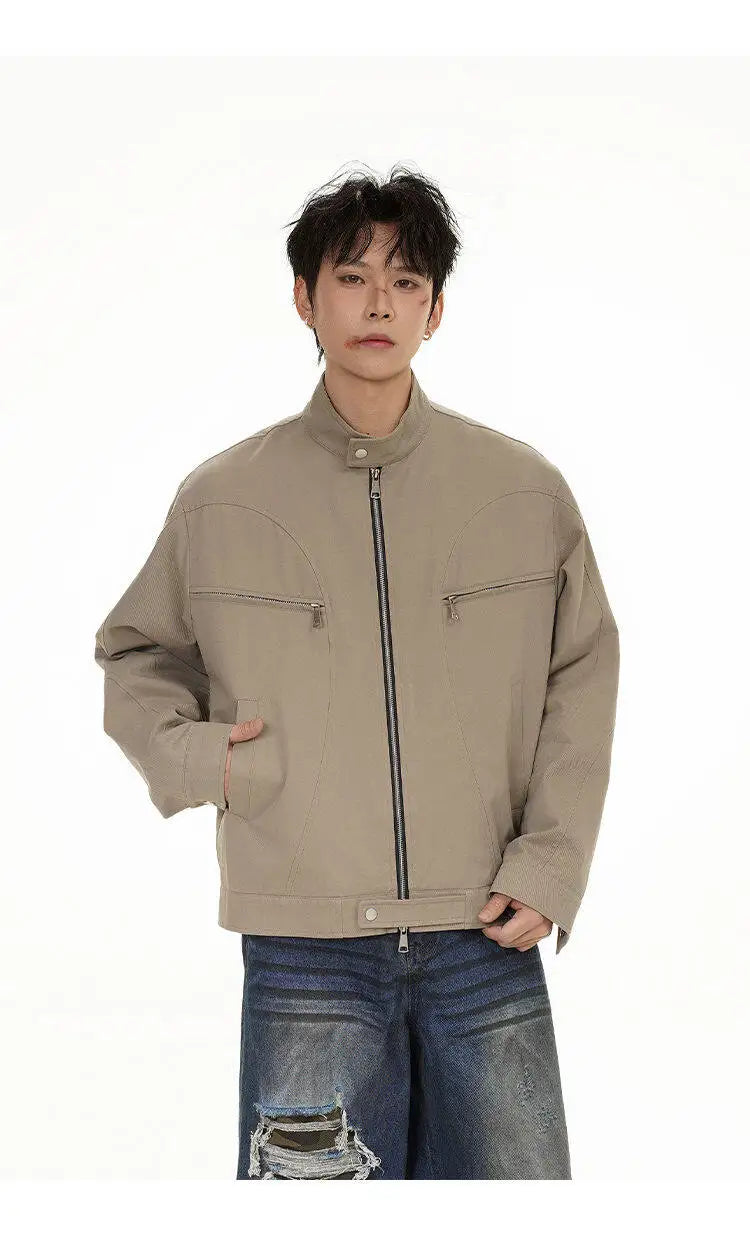 zip-up streetwear jacket, fall/winter fashion, men's streetwear fashion, trendy oversized fit, urban techwear design, modern 