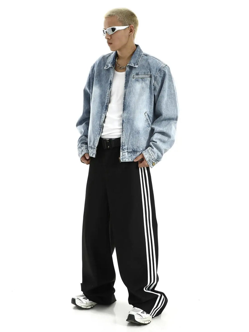 bold street bomber, high-street style, stylish modern outerwear, premium street look, trendsetting streetstyle