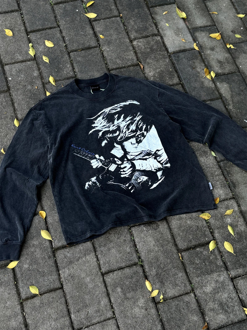 techwear bomber jacket, urban street style, cozy fashion fit, stylish street outfit, modern aesthetic appeal