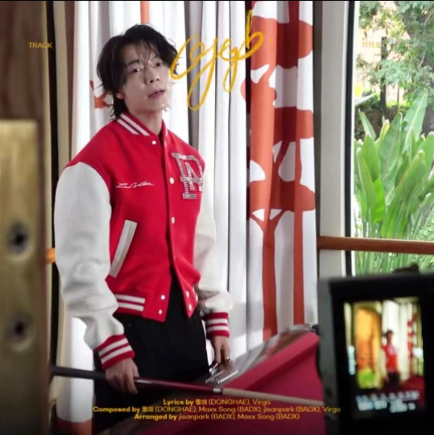 Bold Graphic Varsity Coat with Leather Sleeves – Retro Style