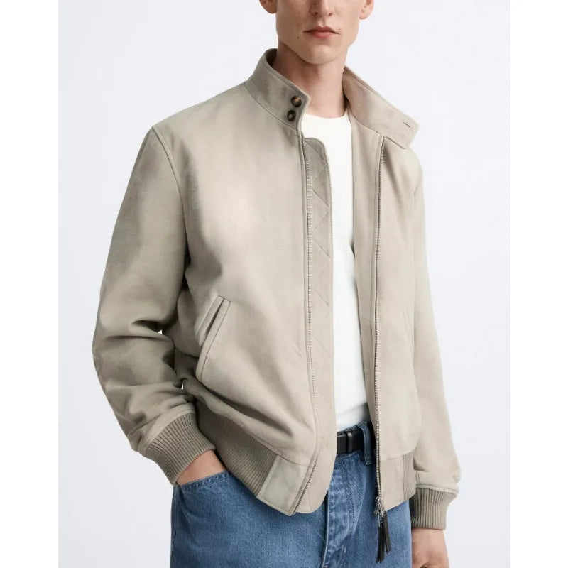 zip-up streetwear coat, 2025 outerwear trend, men's streetwear fashion, oversized urban jacket, high quality cold-weather coa