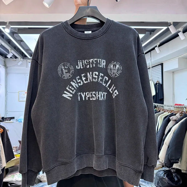 loose fit o-neck sweater, daily wear knit, cozy fashion fit, stylish street outfit, modern aesthetic appeal