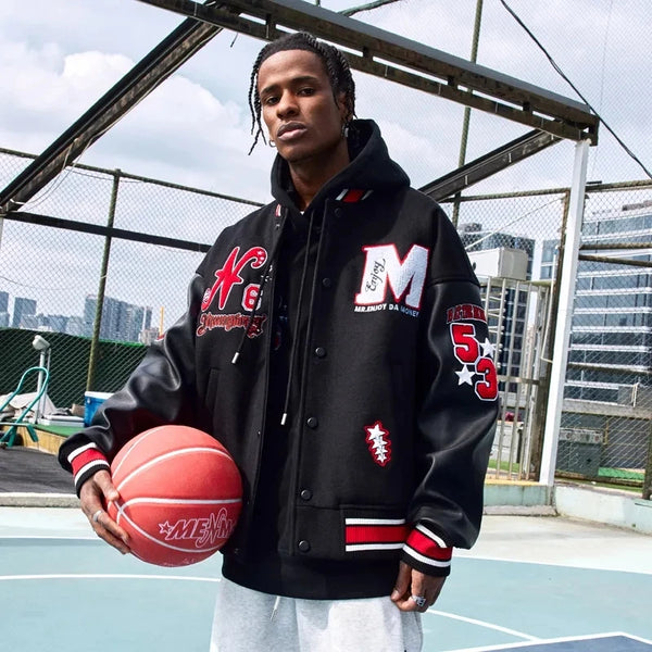 zip-up streetwear coat, 2025 outerwear trend, men's streetwear fashion, oversized urban jacket, high quality cold-weather coa
