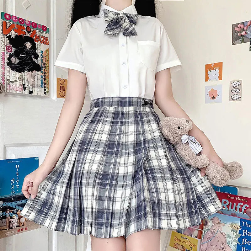 Jk Uniforms Gyaru School Uniform for Girl Student Pleated Skirt Uniform Set Women Short Sleeve Bow Tie Seifuku Japanese Style