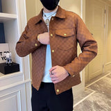 bold street bomber, high-street style, stylish modern outerwear, premium street look, trendsetting streetstyle