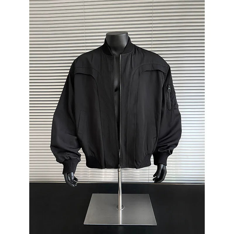 retro baseball outerwear, daily essential, men's streetwear fashion, trendy oversized fit, urban techwear design, modern hip 