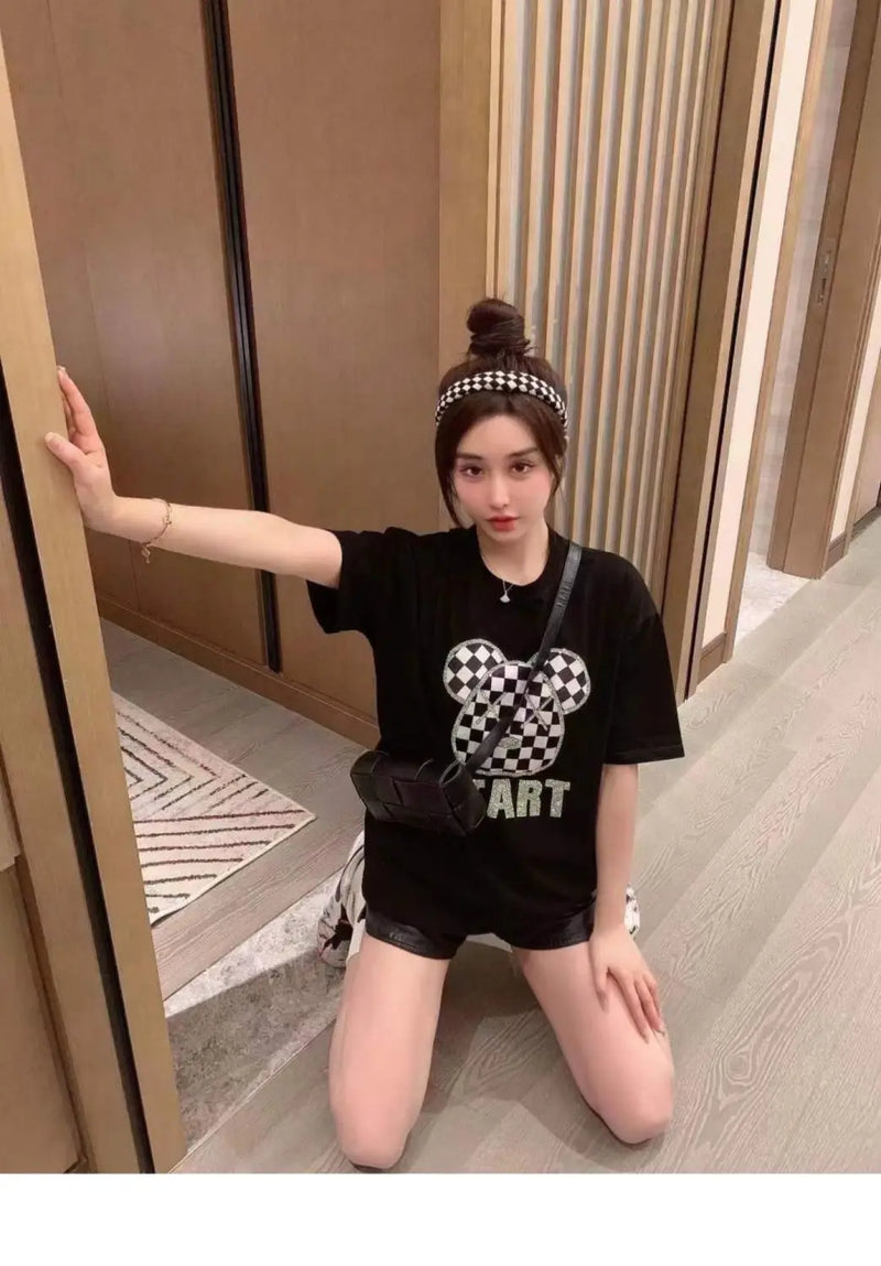 Gothic Aesthetic print tee – New Luxury Sweet Girl Giraffe Diamonds Crystals T Shirts Kor