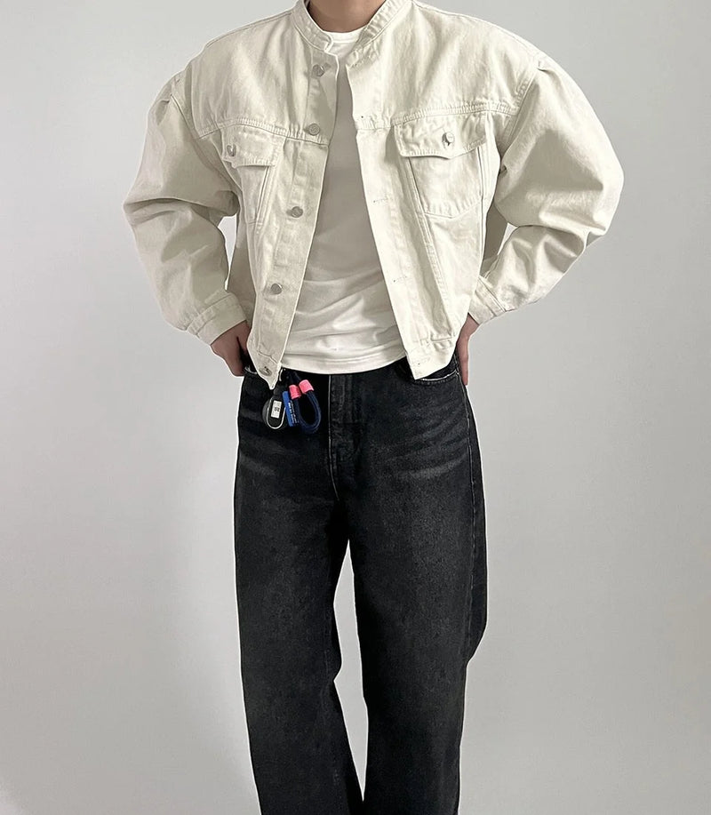 grunge oversized outerwear, photo-ready streetwear, men's streetwear fashion, oversized urban jacket, high quality cold-weath