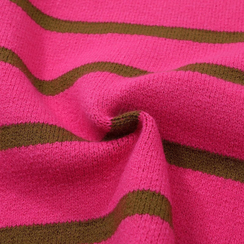minimalist street knit, unisex streetwear, cozy fashion fit, stylish street outfit, modern aesthetic appeal