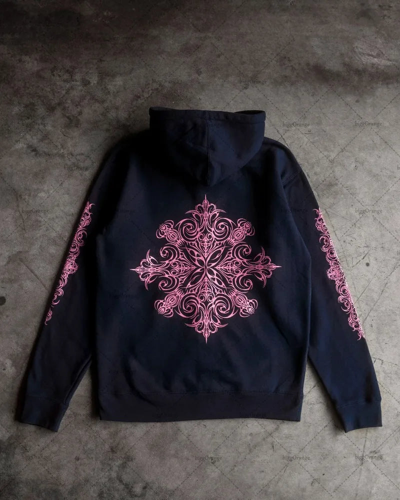oversized flame jumper with bold print, ideal for photo-ready Y2K streetwear layering, street fashion menswear trend for seas