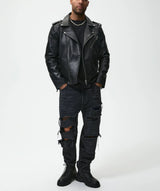 bold street bomber, high-street style, stylish modern outerwear, premium street look, trendsetting streetstyle
