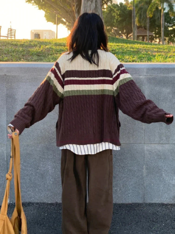 grunge knit sweater with heavyweight fabric, layered urban look for cold weather, street fashion menswear trend for seasonal 