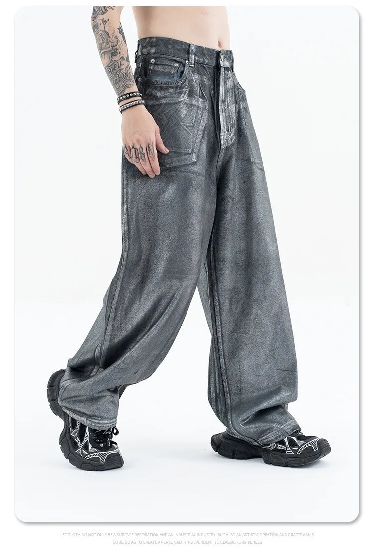 Autumn/winter 2024 loose wash jeans with silver coating
