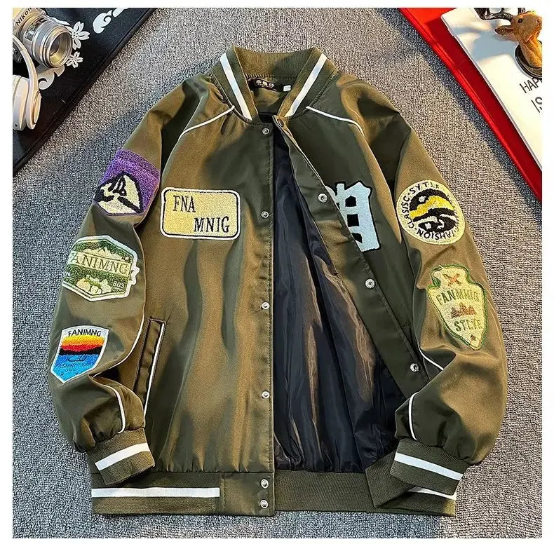 retro baseball varsity, layering staple, stylish modern outerwear, premium street look, trendsetting streetstyle