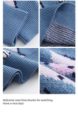 grunge knit sweater with heavyweight fabric, layered urban look for cold weather, street fashion menswear trend for seasonal 