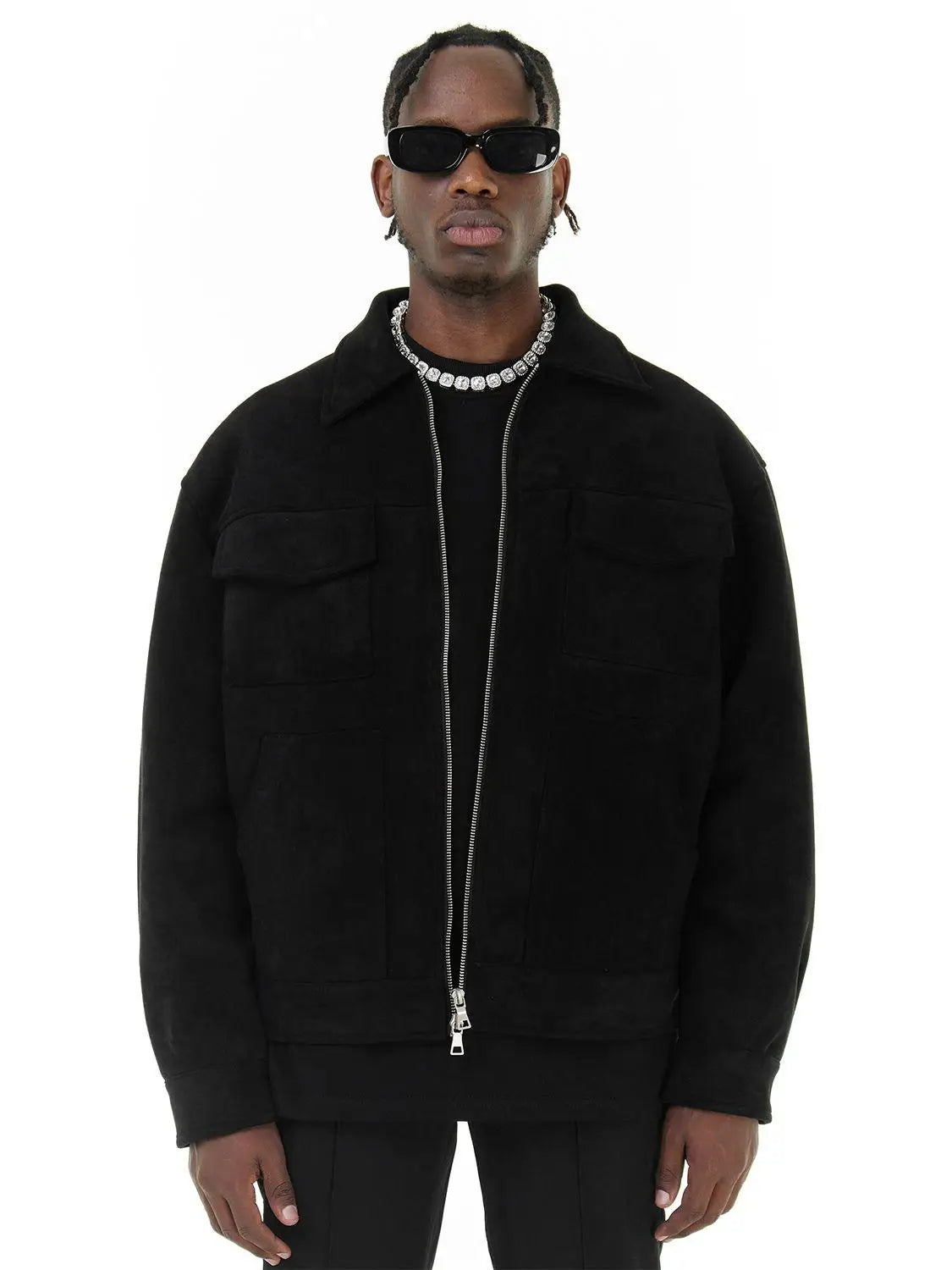 layered hoodie streetwear, modern street fit, graphic pullover hoodie, oversized streetwear, unisex fashion fit