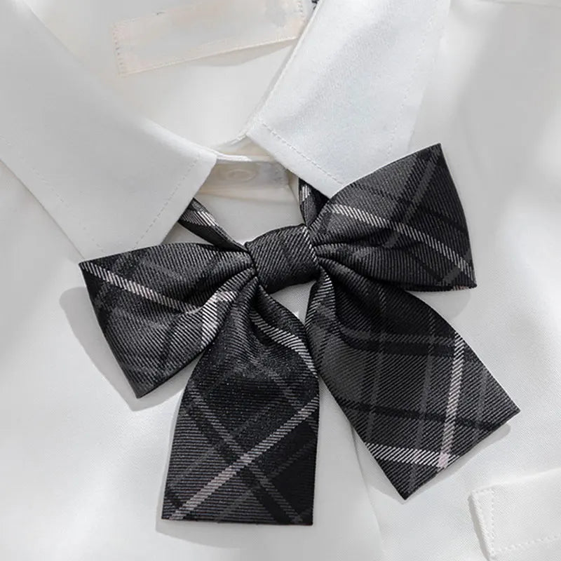 Jk Uniforms Gyaru School Uniform for Girl Student Pleated Skirt Uniform Set Women Short Sleeve Bow Tie Seifuku Japanese Style