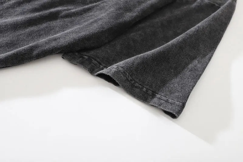 Harajuku Oversized Shirt – Distressed Oversize T Shirt Streetwear Japanese Anime Eyes P – Urban Streetwear for Men & Women