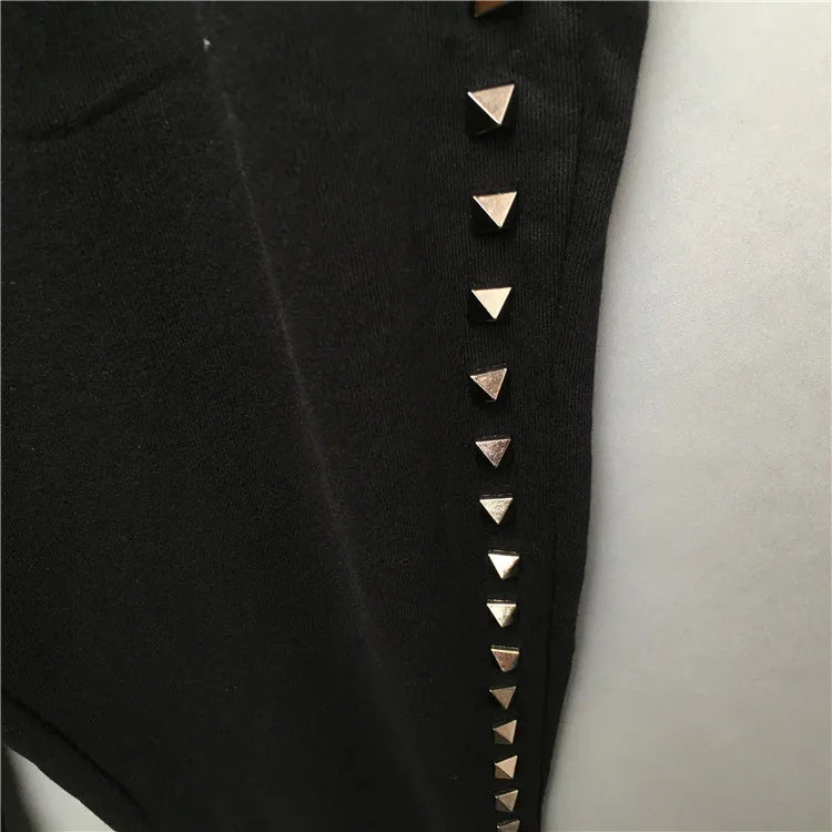 high new novelty luxury men 21 classic side metal rivets pockets comfortable cotton parkour sweat casual pants sweatpants d47 unique joggers style 4367