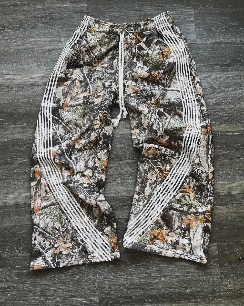 y2k retro camo graphic baggy pants gothic hip hop streetwear sweatpants casual pants womens mens elastic waist jogging trousers unique joggers style 1563