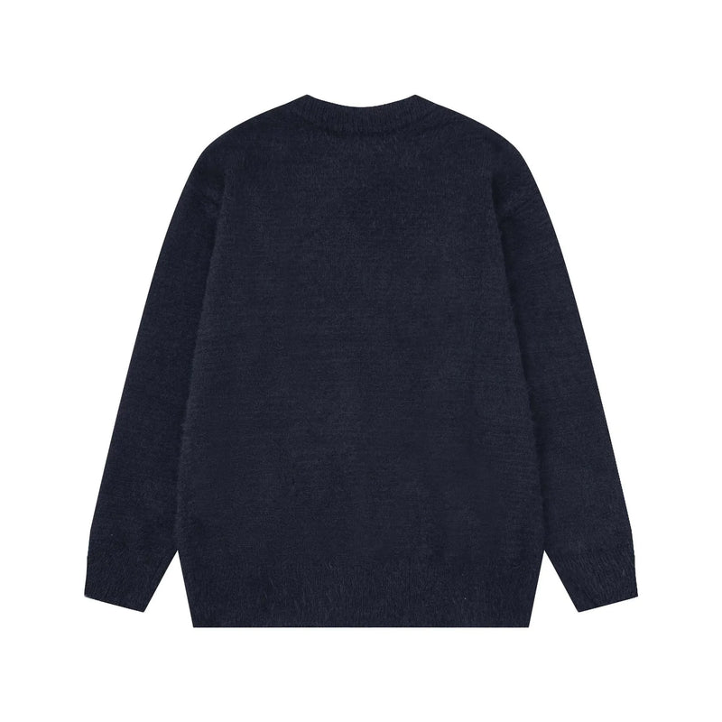 grunge knit sweater with heavyweight fabric, layered urban look for cold weather, street fashion menswear trend for seasonal 
