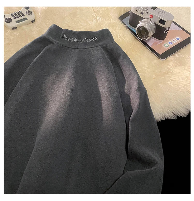 Autumn Winter Warm Classic Long Sleeve Bottoming Shirt Gothic Style Embroidery Design Man Half-high Neck Tops Loose Male Tshirt