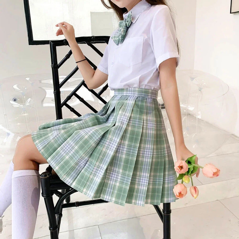 Jk Uniforms Gyaru School Uniform for Girl Student Pleated Skirt Uniform Set Women Short Sleeve Bow Tie Seifuku Japanese Style