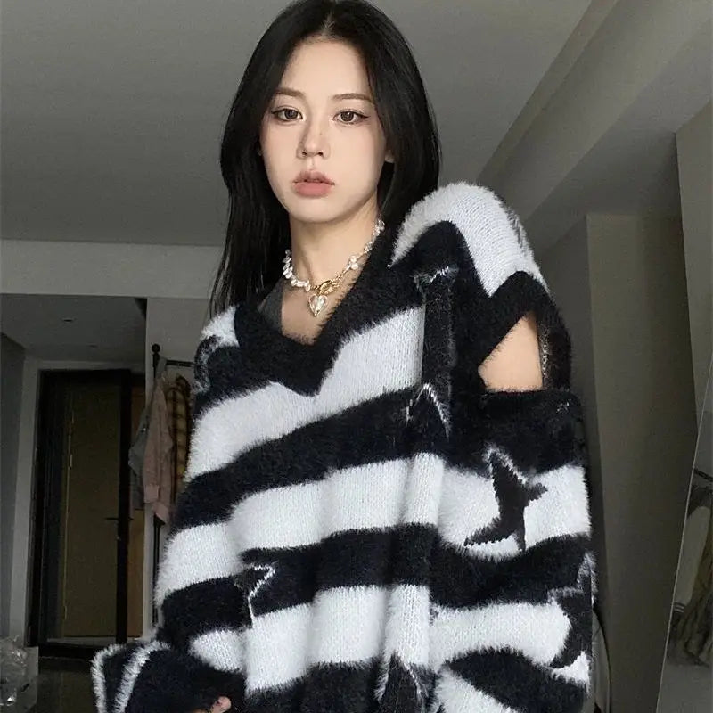 oversized flame knit top, unisex streetwear inspired by 2025 fashion trends, mens fashion layer for modern streetwear collect