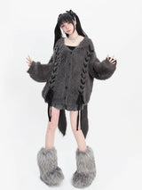oversized grunge outerwear, cold weather piece, graphic design, hip hop style, vintage vibe, bold print, trendsetting [eccbc]