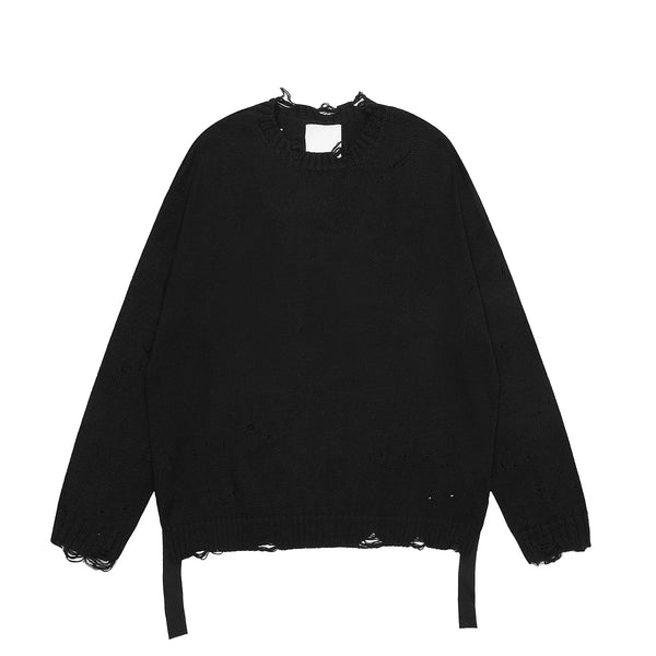 grunge knit sweater with heavyweight fabric, layered urban look for cold weather, street fashion menswear trend for seasonal 