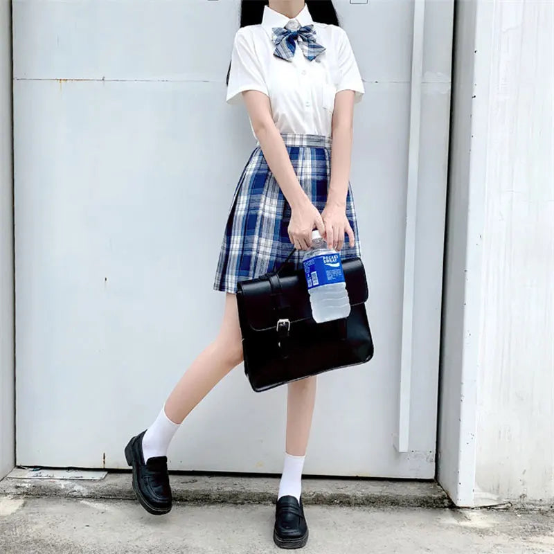 Jk Uniforms Gyaru School Uniform for Girl Student Pleated Skirt Uniform Set Women Short Sleeve Bow Tie Seifuku Japanese Style