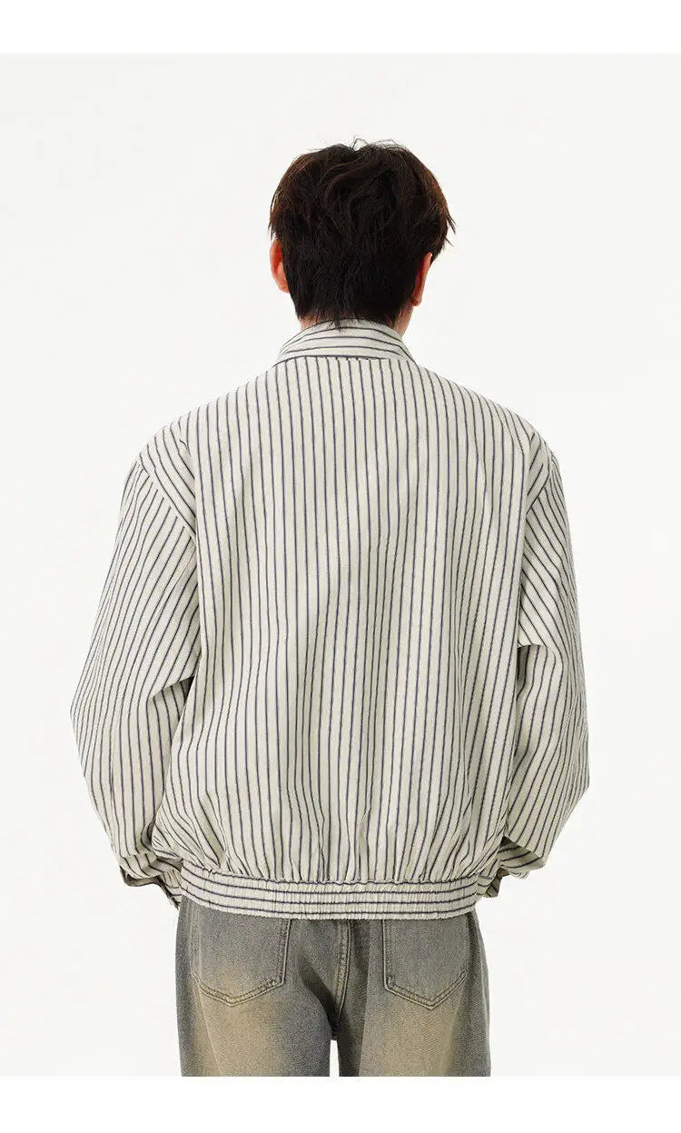 zip-up minimalist jacket, cold-season outfit - must-have street style essential for fashion lovers