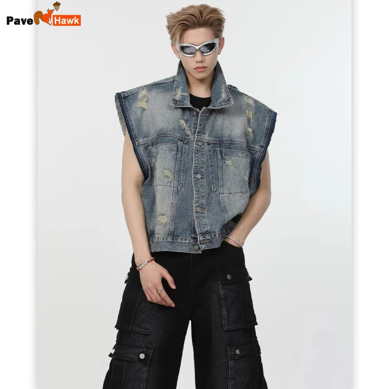 checkered streetwear jacket, daily essential, for men, fall streetwear outfit, oversized style, layered fashion, modern aesthetic