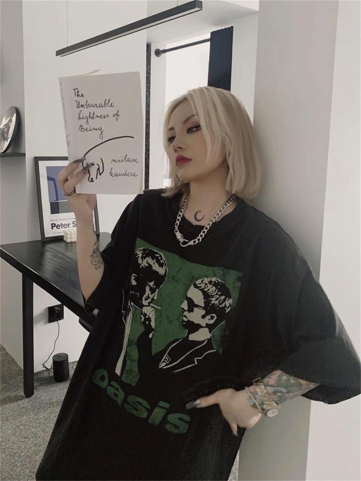 sadcore vintage t-shirt featuring vintage rock band tee os washed old high street portrait print casual loose cotton couple tops t shirt for summer
