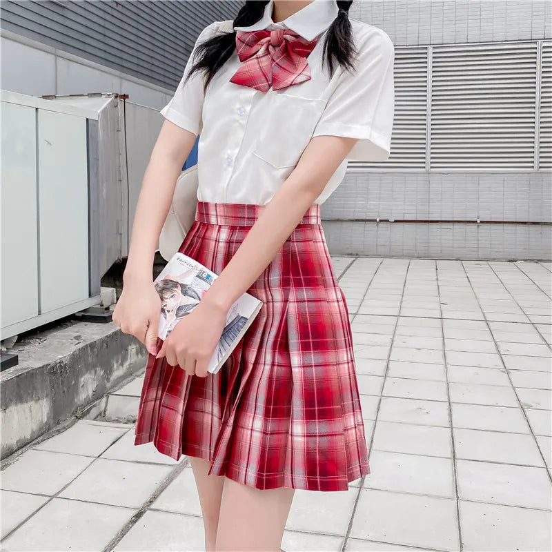 Jk Uniforms Gyaru School Uniform for Girl Student Pleated Skirt Uniform Set Women Short Sleeve Bow Tie Seifuku Japanese Style