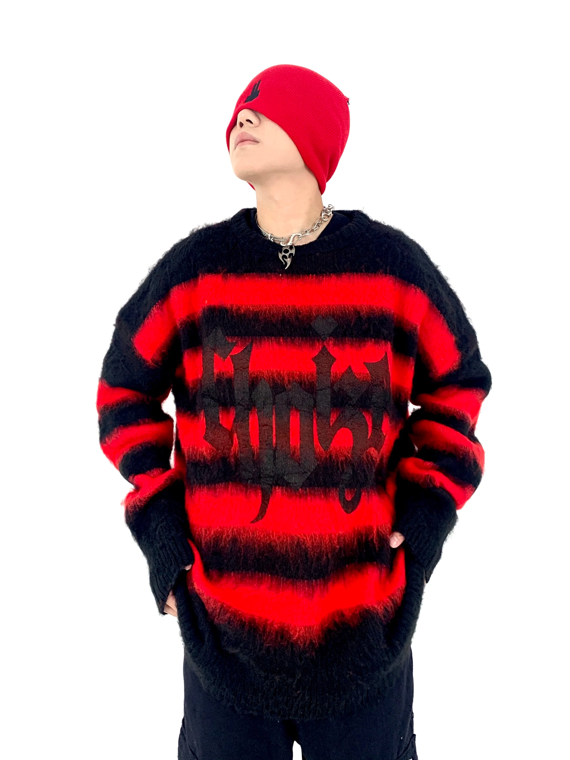 minimalist street knit, unisex streetwear, cozy fashion fit, stylish street outfit, modern aesthetic appeal