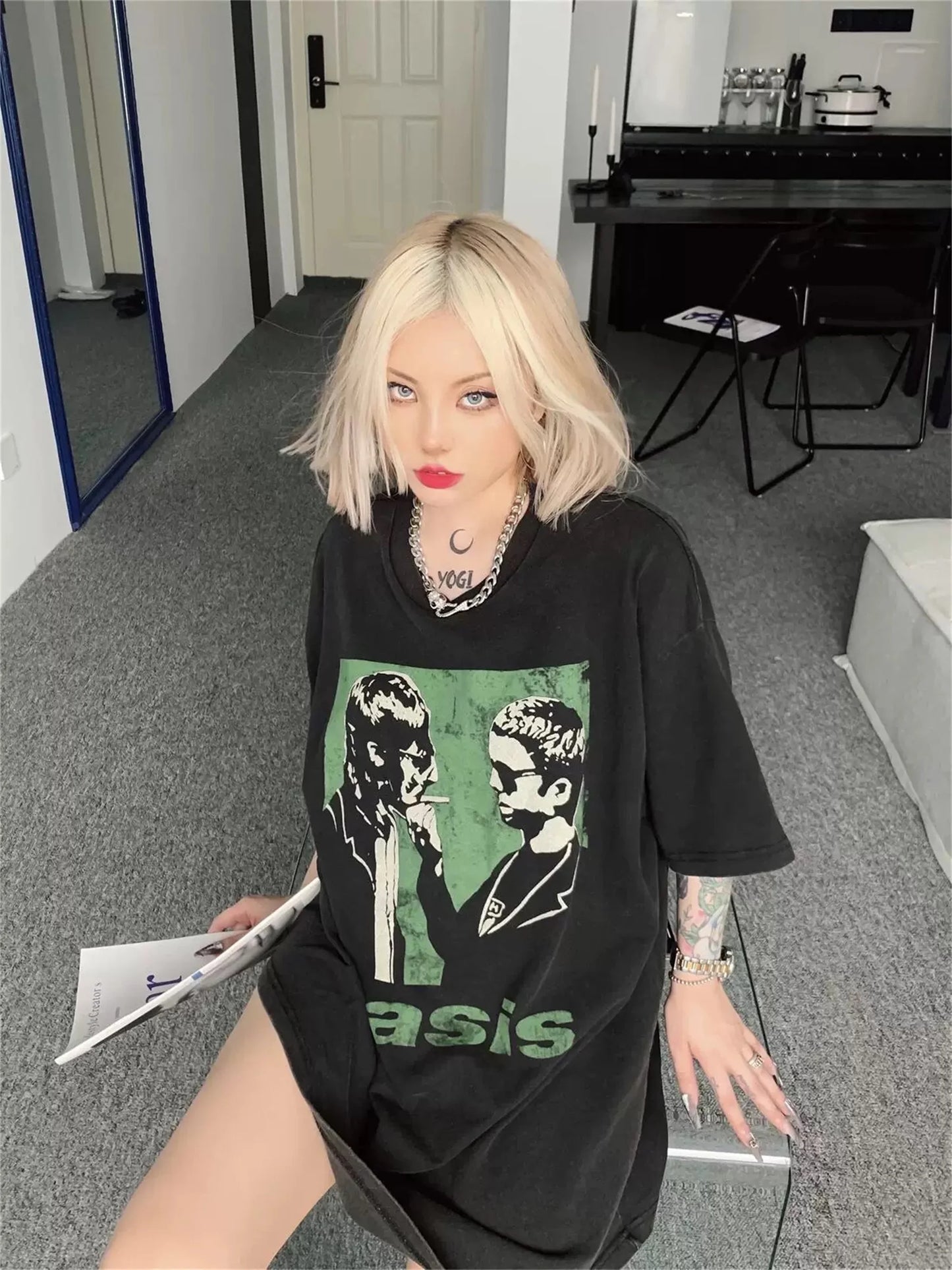 trapwear oversized shirt featuring vintage rock band tee os washed old high street portrait print casual loose cotton couple tops t shirt for summer