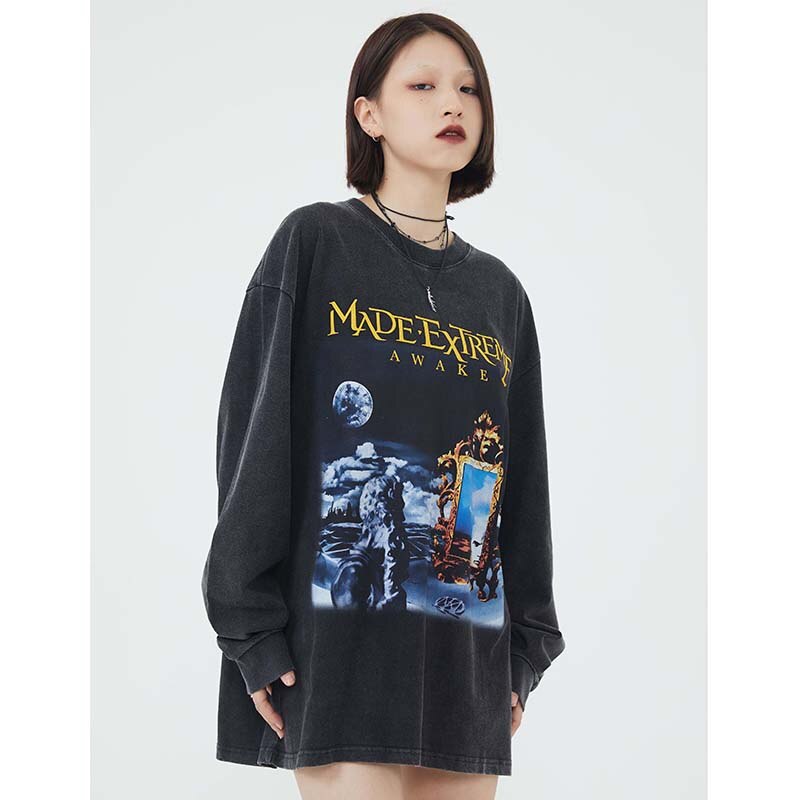 "Magic Mirror" Unisex Men Women Streetwear Graphic Sweatshirt Daulet Apparel