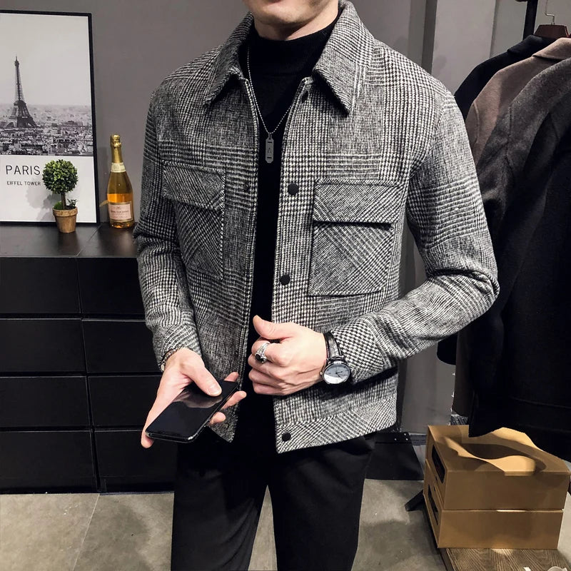bold street bomber, high-street style, stylish modern outerwear, premium street look, trendsetting streetstyle