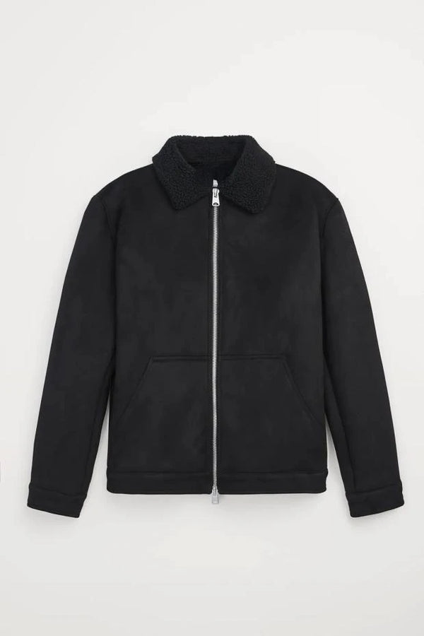 bold street bomber, high-street style, stylish modern outerwear, premium street look, trendsetting streetstyle