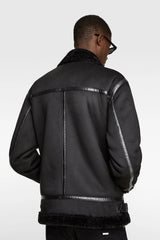 retro baseball varsity, layering staple, stylish modern outerwear, premium street look, trendsetting streetstyle