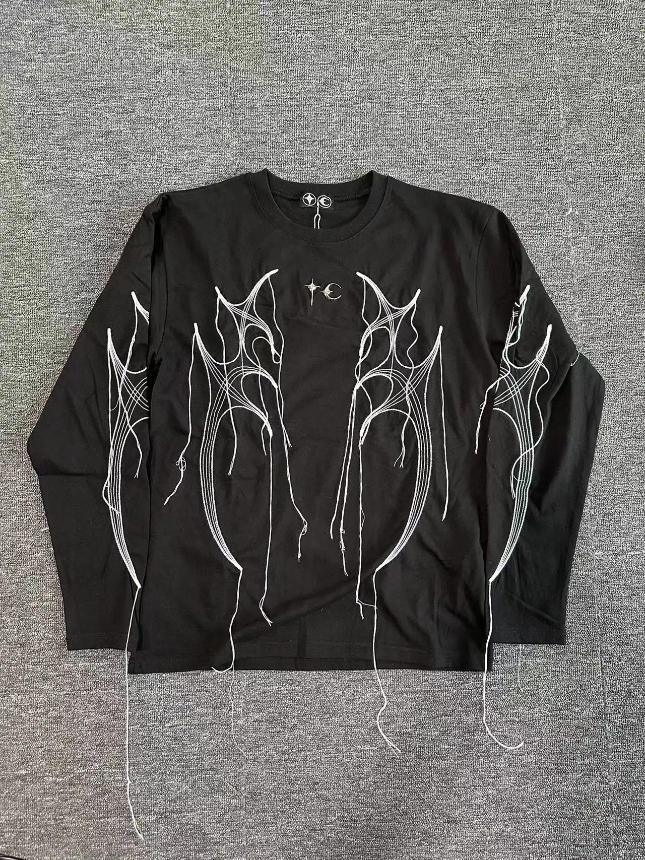 Vaporwave Fashion – New Arrival 2024 Men Thug Club Tassels T Shirts T Shirt – Edgy Streetwear for All Genders