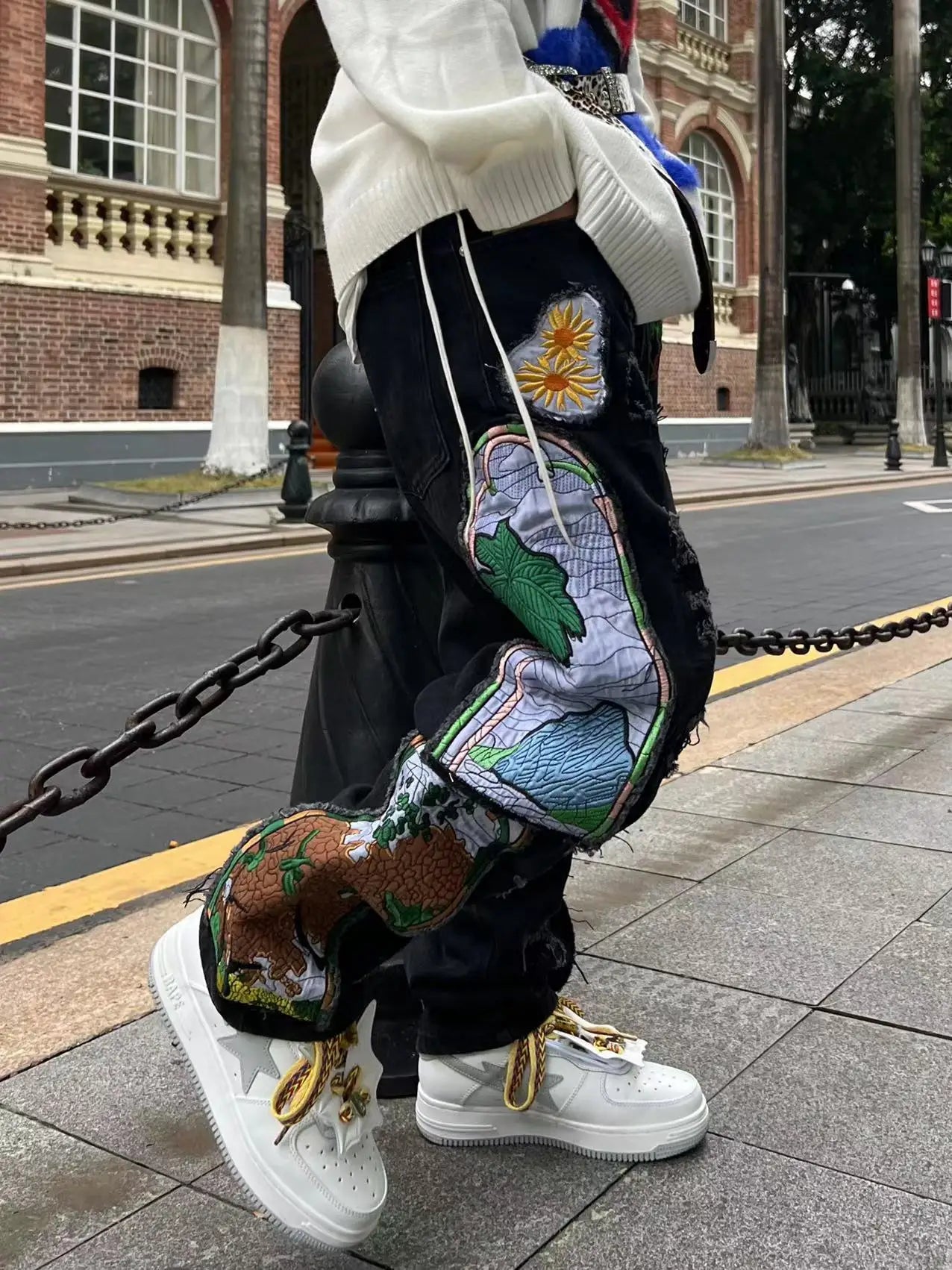 harajuku fashion embroidered patches straight denim pants hip hop washed torn jeans black blue patchwork y2k jeans baggy men unique jeans style 1556