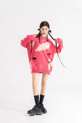 bold flame design top, high-street layer, cozy fashion fit, stylish street outfit, modern aesthetic appeal