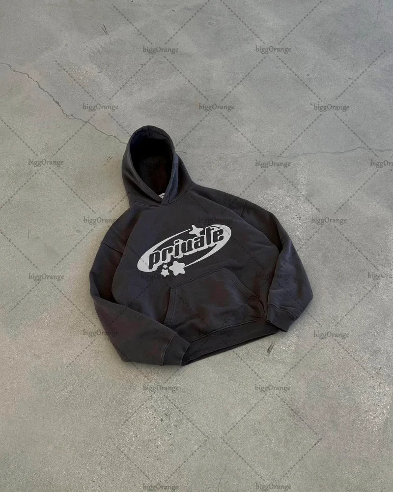 oversized flame jumper with bold print, ideal for photo-ready Y2K streetwear layering, street fashion menswear trend for seas