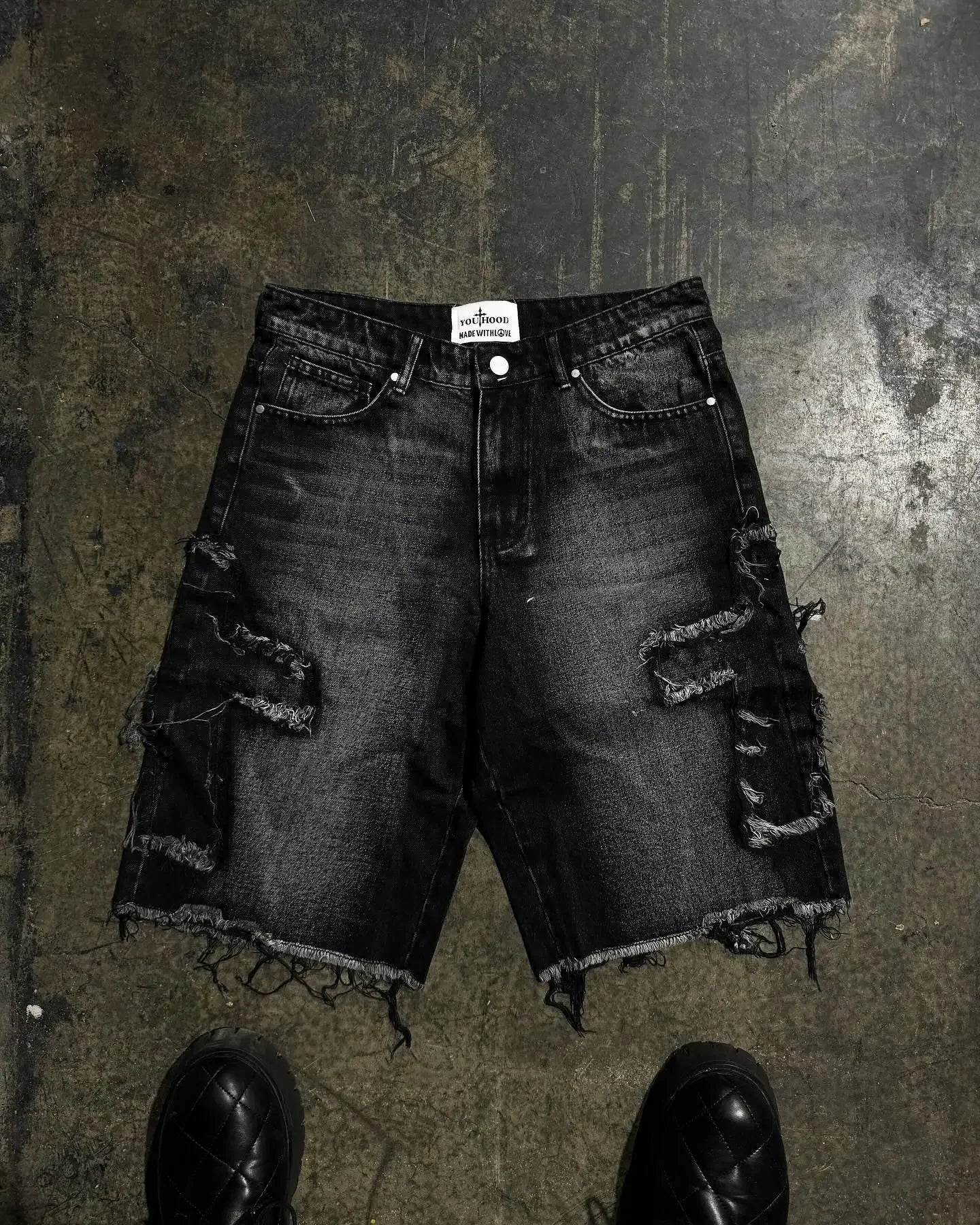 2024 new fashion comfortable versatile Gothic punk cross graphic print design casual denim short for men casual jorts shorts y2k