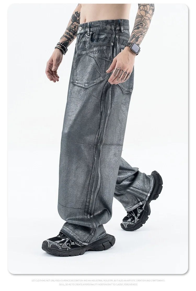 Autumn/winter 2024 loose wash jeans with silver coating